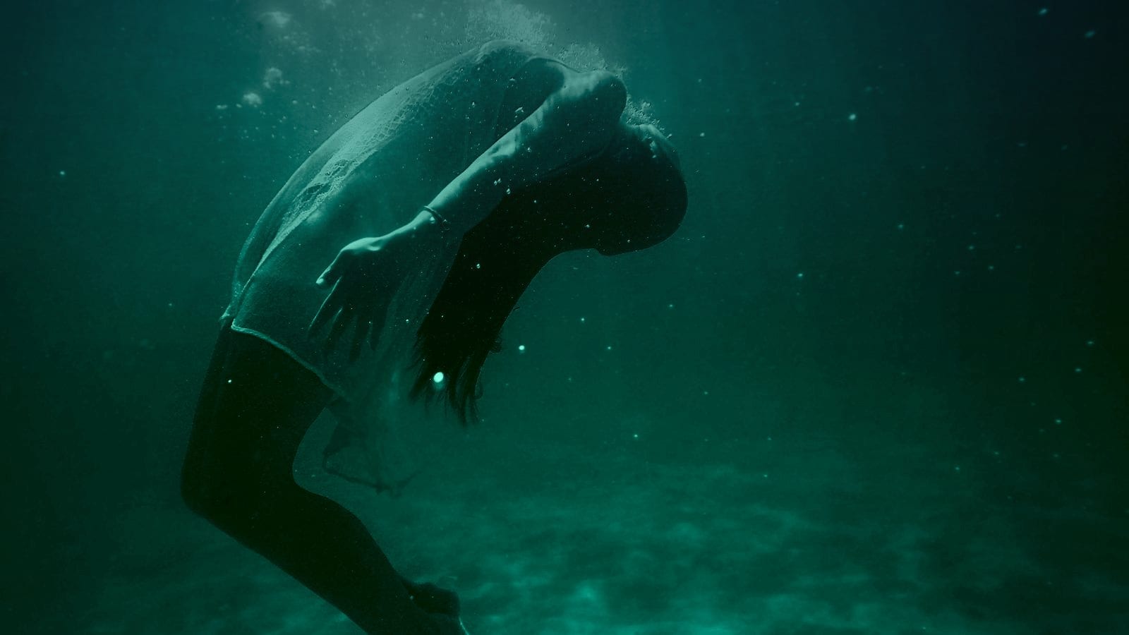 Dunbar’s number: why depth beats breadth
